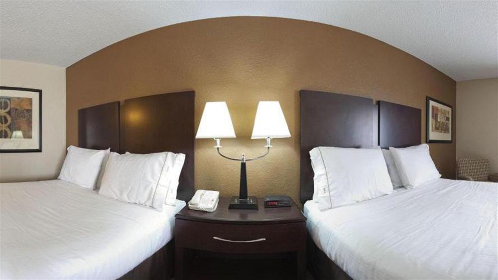 Holiday Inn Express Tuscola Esterno foto